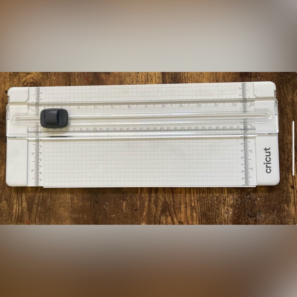Cricut Paper Cutter